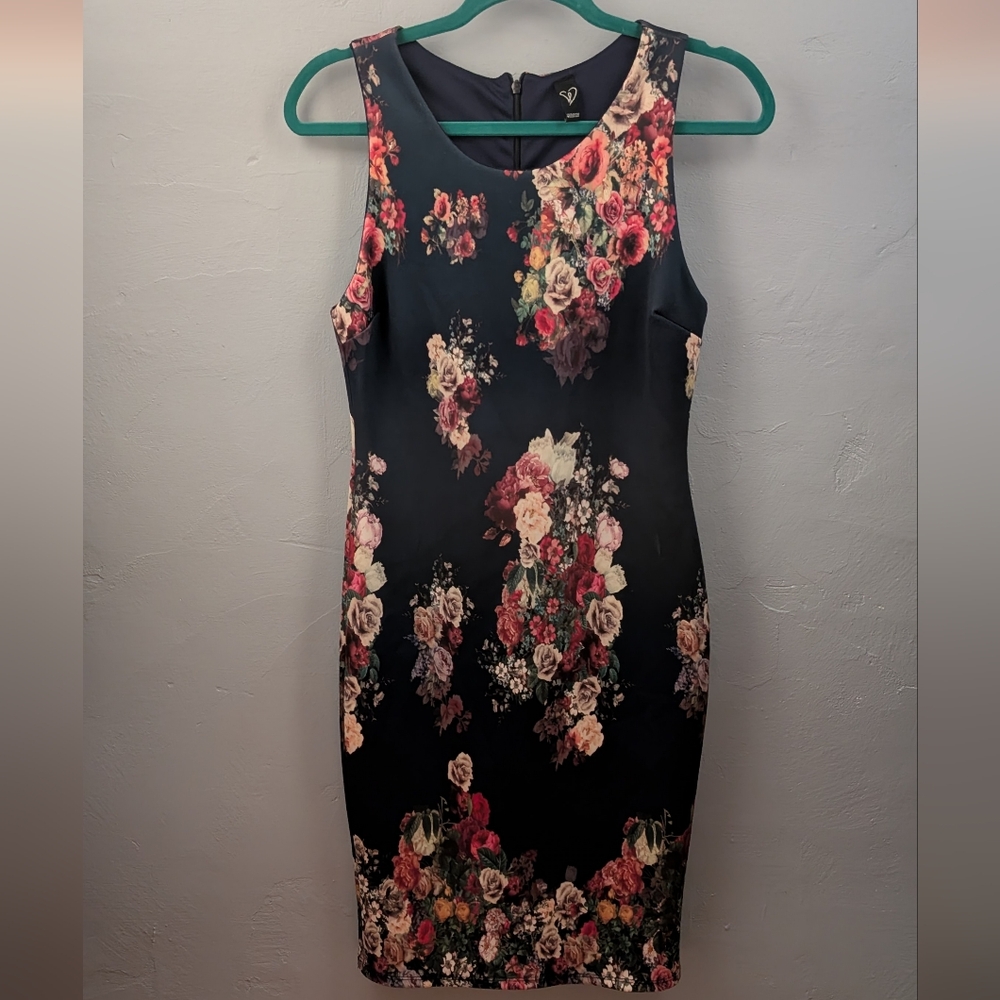 🌙 Windsor Black and Pink Floral Midi Dress